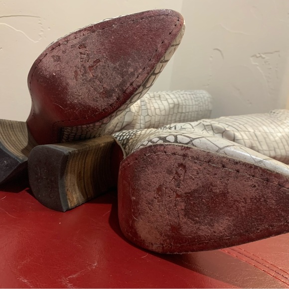 Freebird by Steven Jasper Tall Boots in White Croco Size 9 - Picture 4 of 10